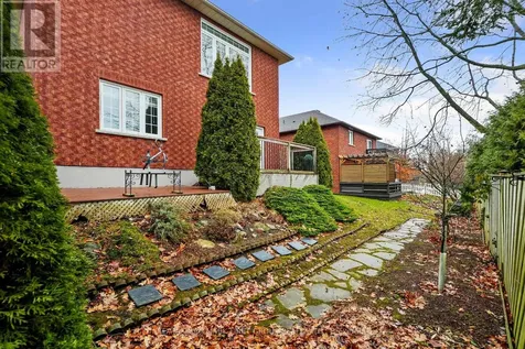 301 Rockingham Court Cobourg ON K9A 5W3