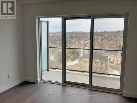 15 Glebe Street East Cambridge ON N1S 0C3