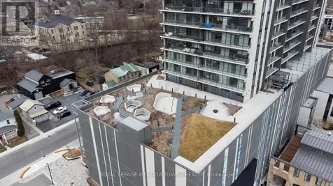 15 Glebe Street East Cambridge ON N1S 0C3