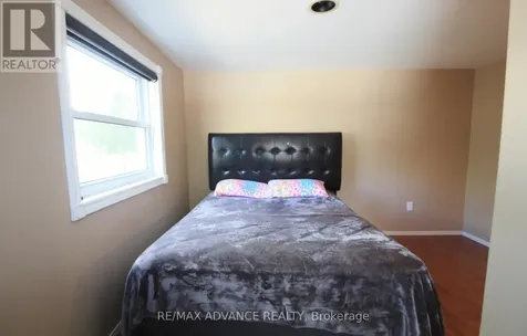 77 Rockview Road Nipissing ON P0H 1H0