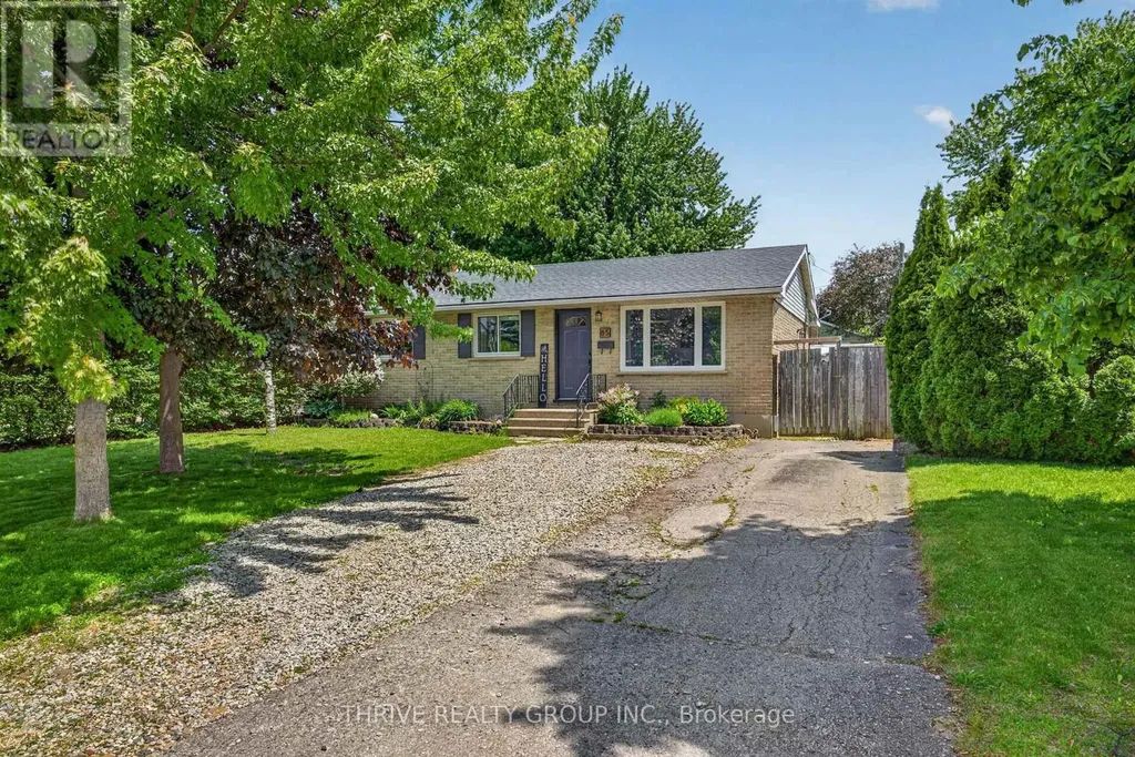 85 Vanbuskirk Drive St. Thomas ON N5R 4Z3