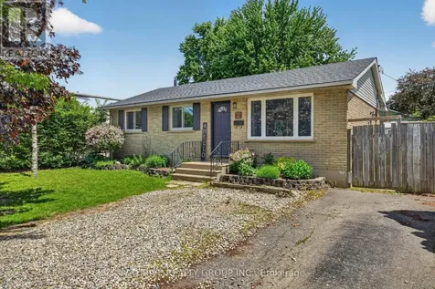 85 Vanbuskirk Drive St. Thomas ON N5R 4Z3