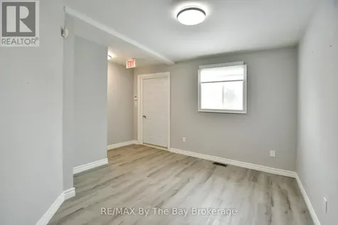 1535 Mosley Street Wasaga Beach ON L9Z 2B7