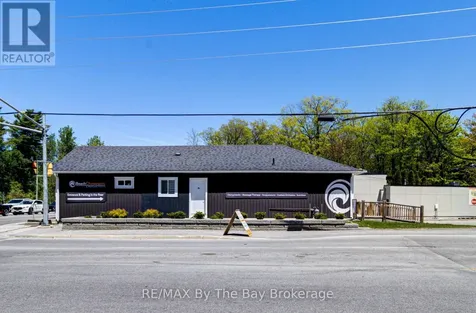 1535 Mosley Street Wasaga Beach ON L9Z 2B7