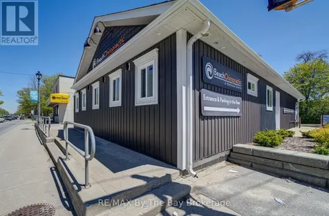 1535 Mosley Street Wasaga Beach ON L9Z 2B7