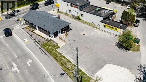 1535 Mosley Street Wasaga Beach ON L9Z 2B7