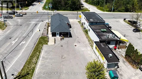 1535 Mosley Street Wasaga Beach ON L9Z 2B7