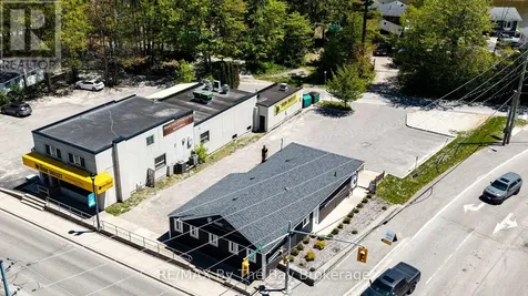 1535 Mosley Street Wasaga Beach ON L9Z 2B7