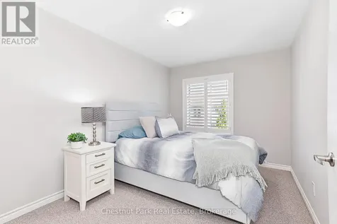 18 Gregory Avenue Collingwood ON L9Y 0Z5