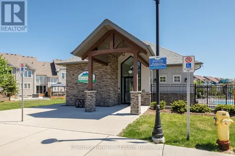 18 Gregory Avenue Collingwood ON L9Y 0Z5