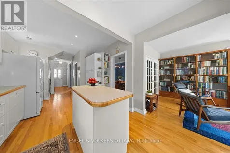4 Allan Place Ottawa ON K1S 3T1