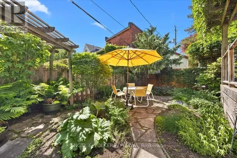 4 Allan Place Ottawa ON K1S 3T1
