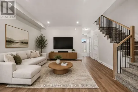 537 Regina Street Russell ON K0A 1W0