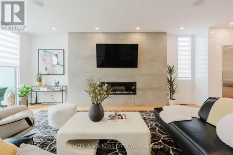 373 Berkley Avenue Ottawa ON K2A 2G9