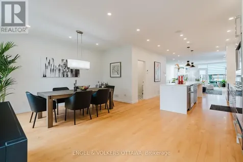 373 Berkley Avenue Ottawa ON K2A 2G9