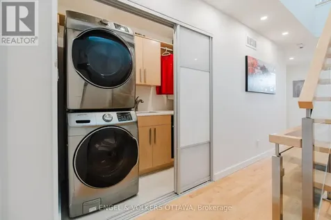 373 Berkley Avenue Ottawa ON K2A 2G9