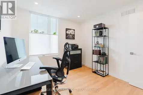 373 Berkley Avenue Ottawa ON K2A 2G9