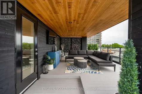 373 Berkley Avenue Ottawa ON K2A 2G9