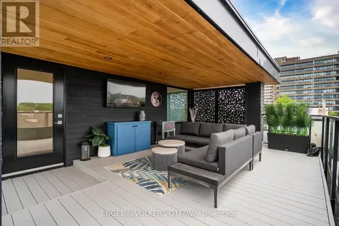373 Berkley Avenue Ottawa ON K2A 2G9