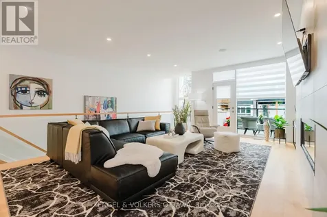 373 Berkley Avenue Ottawa ON K2A 2G9