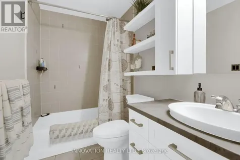 457 Mcleod Street Ottawa ON K1R 5P5