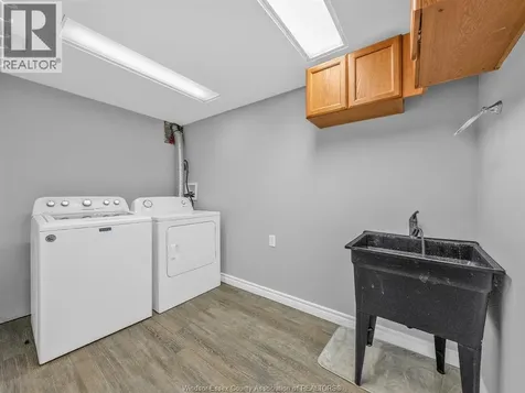 382 Thorn Ridge Amherstburg ON N9V 3X2