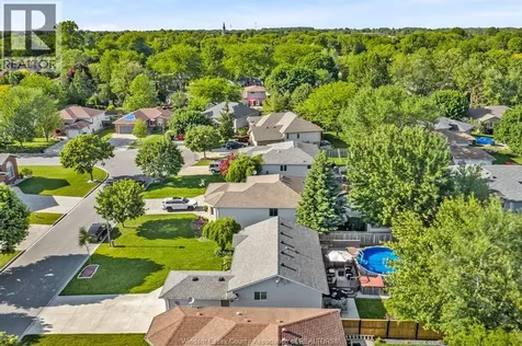 382 Thorn Ridge Amherstburg ON N9V 3X2