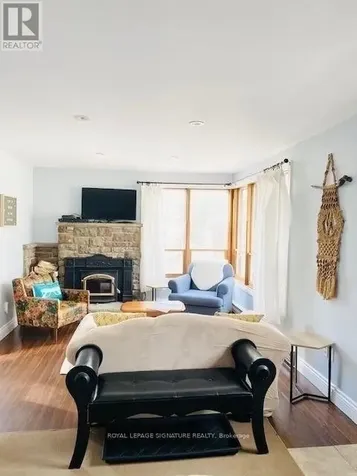 23 61st Street South Wasaga Beach ON L9Z 1W1