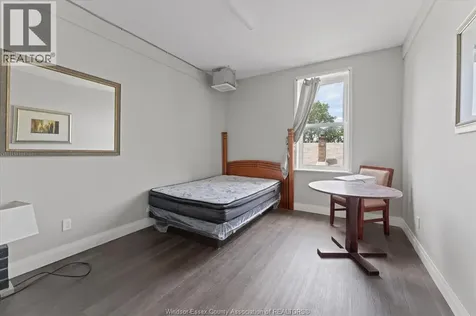 1353 Wellington Avenue Windsor ON N8X 2C1