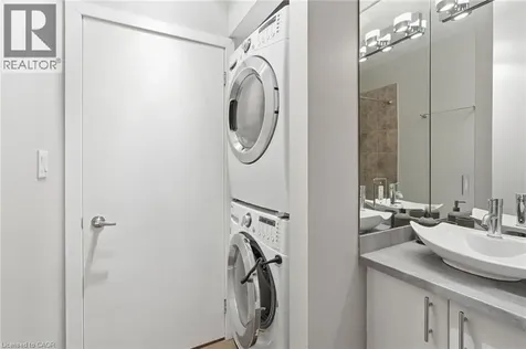 66 Bay Street South Hamilton ON L8P 4Z6