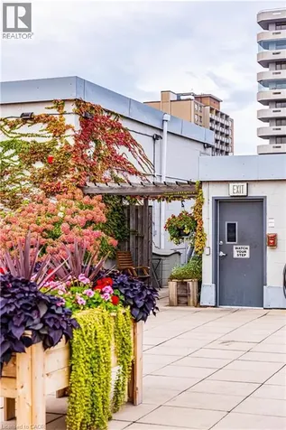 66 Bay Street South Hamilton ON L8P 4Z6