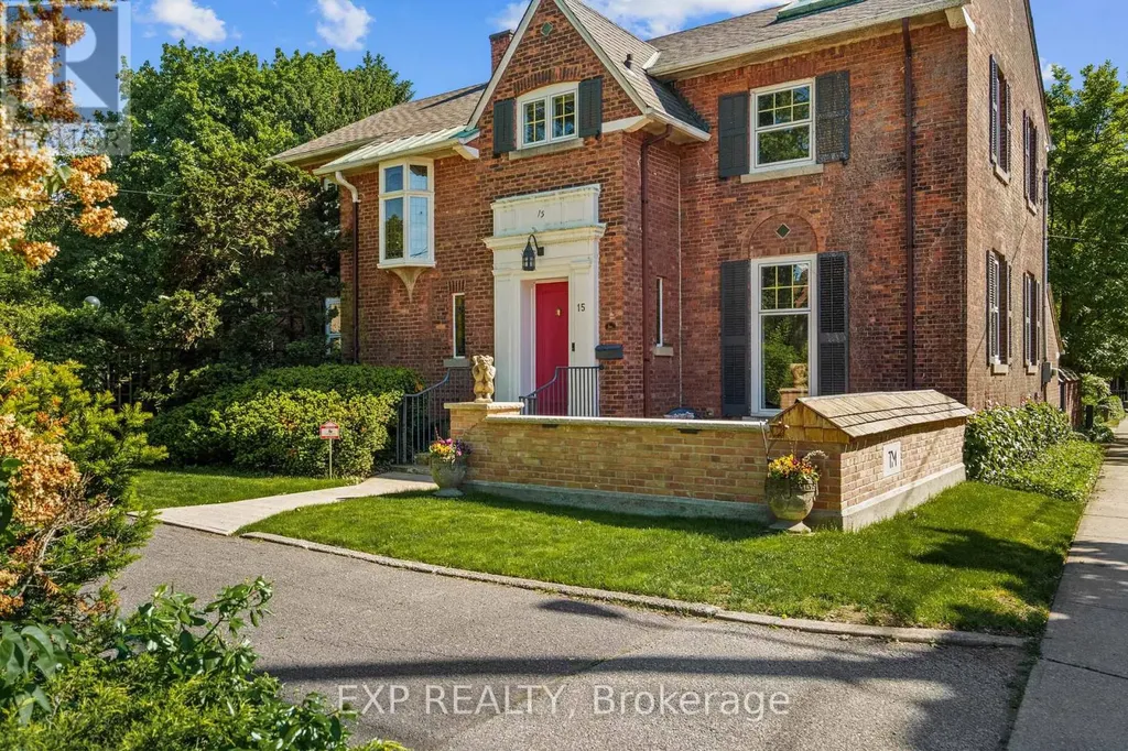 15 Trafalgar Street St. Catharines (downtown) ON L2R 3L9