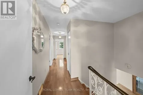 44 Steeple Hill Crescent Ottawa ON K2R 1G3