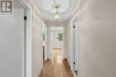 44 Steeple Hill Crescent Ottawa ON K2R 1G3