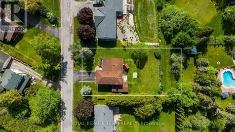 44 Steeple Hill Crescent Ottawa ON K2R 1G3