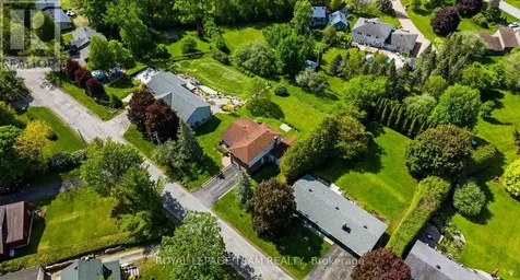 44 Steeple Hill Crescent Ottawa ON K2R 1G3