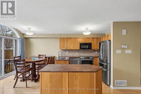 1055 Candlewood Street Ottawa ON K4A 5E9