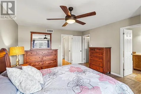 1055 Candlewood Street Ottawa ON K4A 5E9