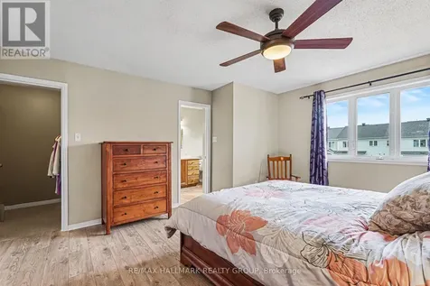 1055 Candlewood Street Ottawa ON K4A 5E9