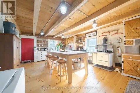135458 Concession 8 Chatsworth ON N0H 1K0