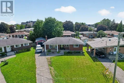 821 Haldimand Crescent Cornwall ON K6H 5C9