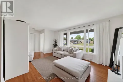 821 Haldimand Crescent Cornwall ON K6H 5C9
