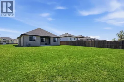 10 Lundy Street Amherstburg ON N9V 0G5