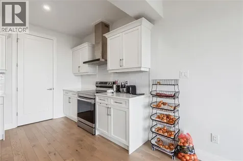 608 Sweetbay Crescent Sarnia ON N7S 0A8
