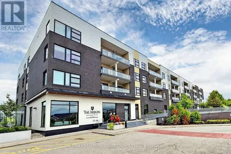555 William Graham Drive Aurora ON L4G 3H9