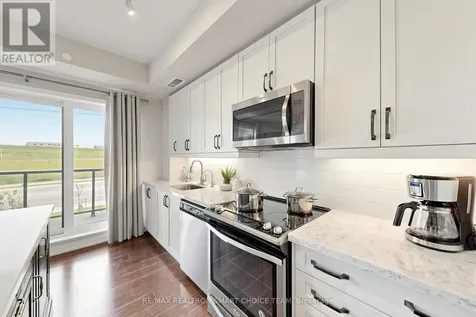 555 William Graham Drive Aurora ON L4G 3H9
