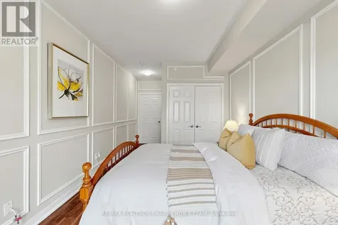555 William Graham Drive Aurora ON L4G 3H9