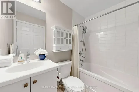555 William Graham Drive Aurora ON L4G 3H9