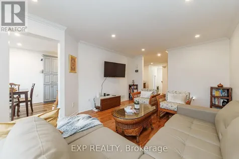 569 Aquaview Drive Ottawa ON K4A 4V4