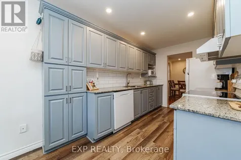 569 Aquaview Drive Ottawa ON K4A 4V4